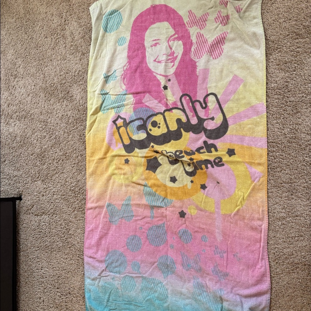 iCarly Nickelodeon Towel